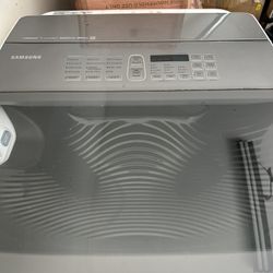 $700 OBO Samsung Washer & Dryer Set (Large Capacity, Steam Dryer)