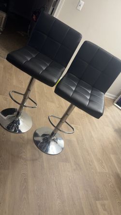 Black barstools