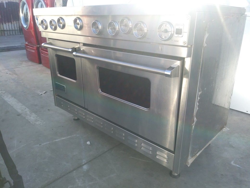 Stainless steel viking stove