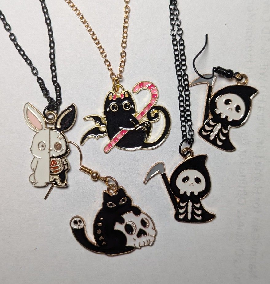 Halloween Necklaces And Earrings Black Cat Skeleton Spider Pumpkin Bat Skeleton Bones