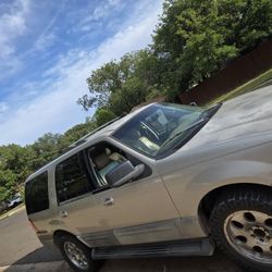 2003 Ford Expedition 