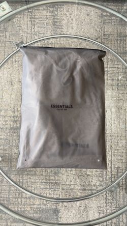 Essentials Shorts Dark Oatmeal
