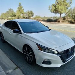 2021 NISSAN ALTIMA SR