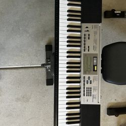 Casio Portable Keyboard (piano)