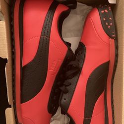 Brand New Pumas Men’s Sz 9 1/2