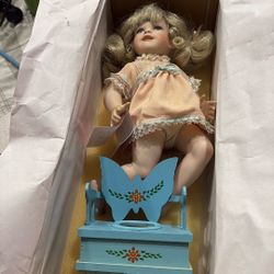 Vintage Paradise Galleries Chrissy Porcelain Doll