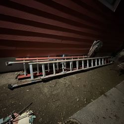 Ladder 28 Feet