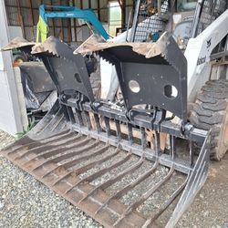 Bobcat Skid Steer Grapple Bucket 