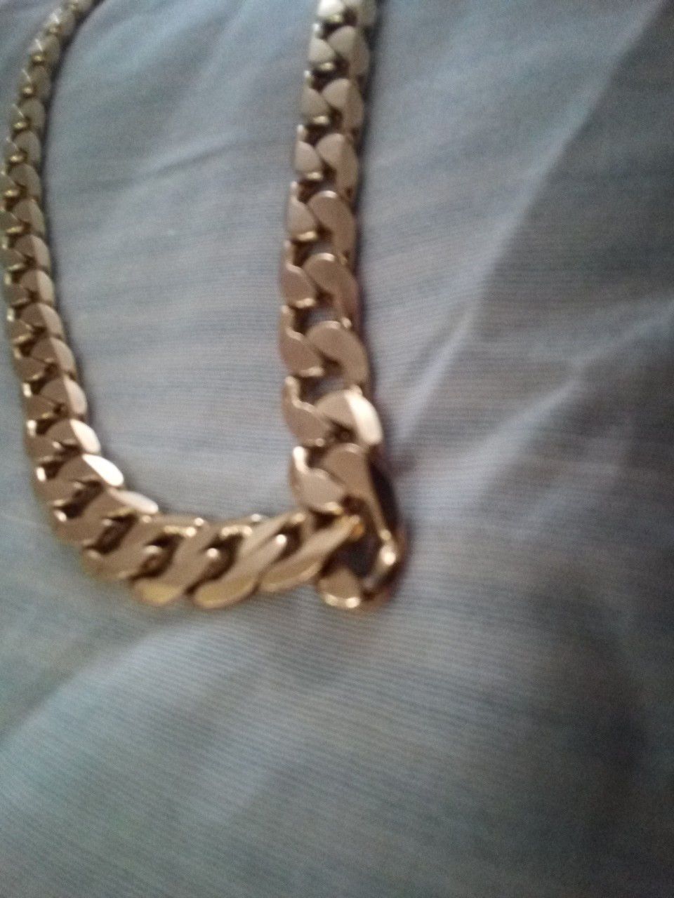 14K GOLD PLATED CUBAN LINK ABSOLUTELY QUALITY CHAIN!