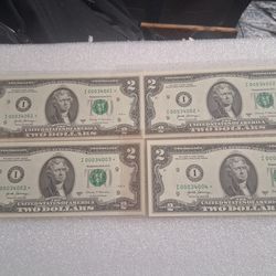 Low numbers two Dollar Bills consecutive 1 through 4 I  00034oo1 star   I 00034002 star I 00034003 star I  00034004 star