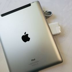 iPad 4th Generation, Excellent Condition, Works with wifi 
