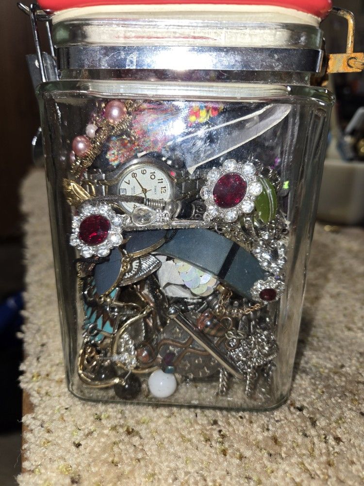 Jar Of Misc Jewelry Selling Together SEE ALL Pics