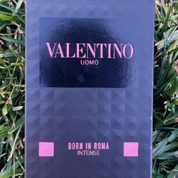 Valentino Intense Born In Roma