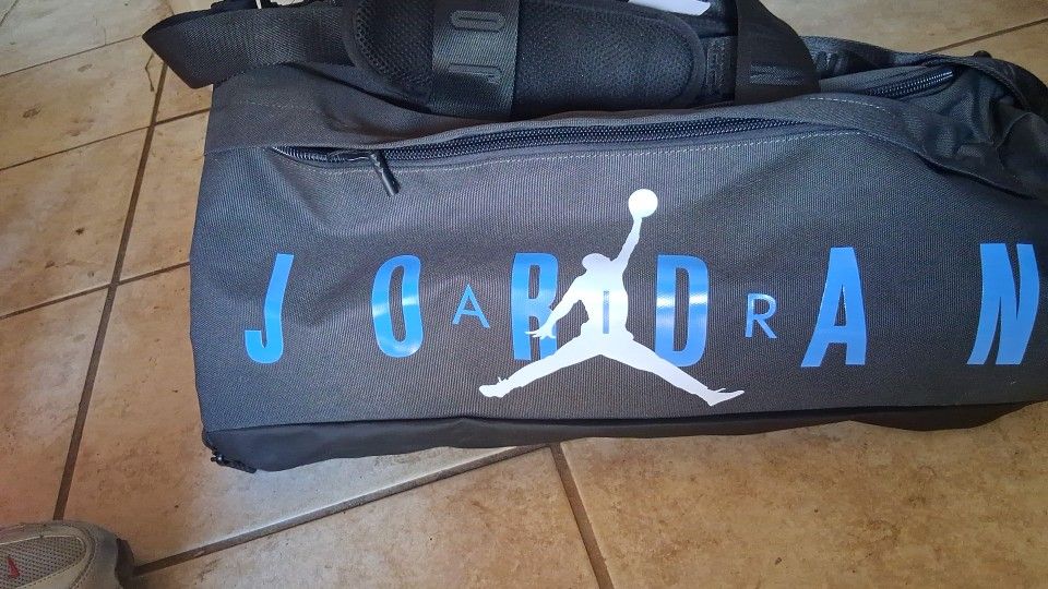 jordan duffle bag