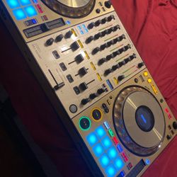 Pioneer DDj1000srt Gold Edition