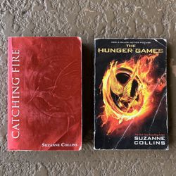 2 GUC The Hunger Games & Catching Fire books