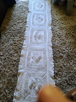 Beautiful vintage runner