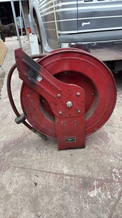 Lincoln hose reel