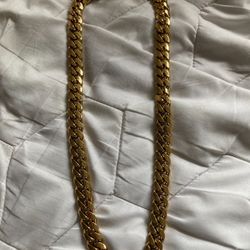 18K Gold Cuban Chain 24 Inches 14mm Width