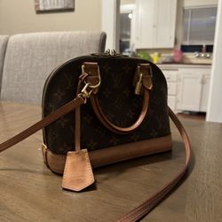 Louis Vuitton Purse