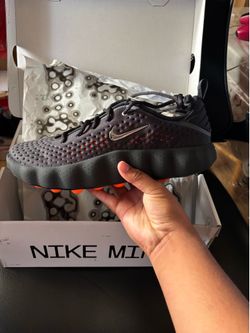 Nike Mind 002 Black Hyper Crimson