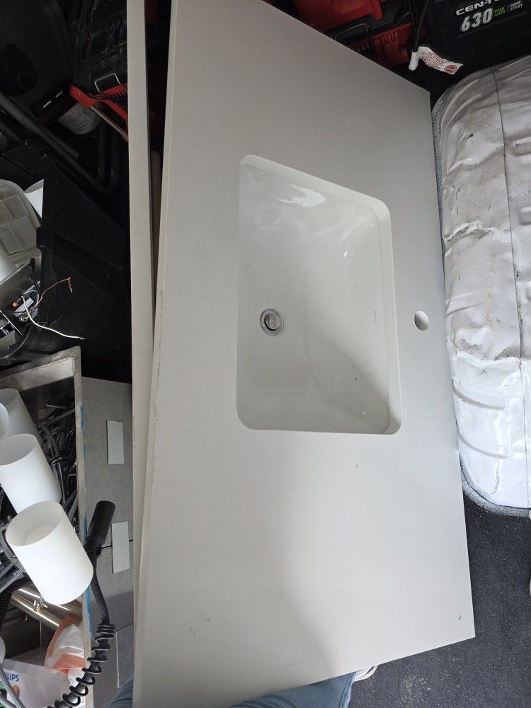 Sink /complete With Granite