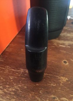 Saxophone mouthpiece