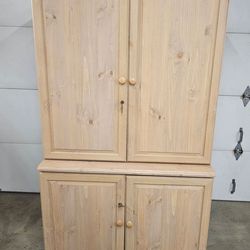 Computer desk with cabinet