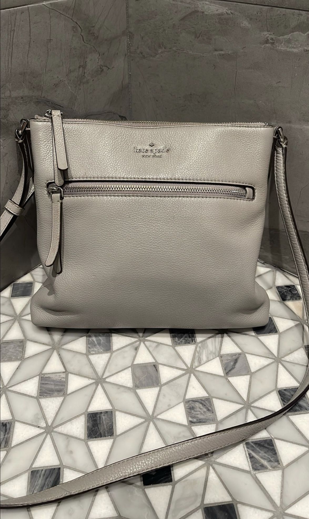 Kate Spade Crossbody purse