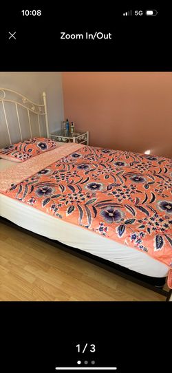 Twin size reversible quilt