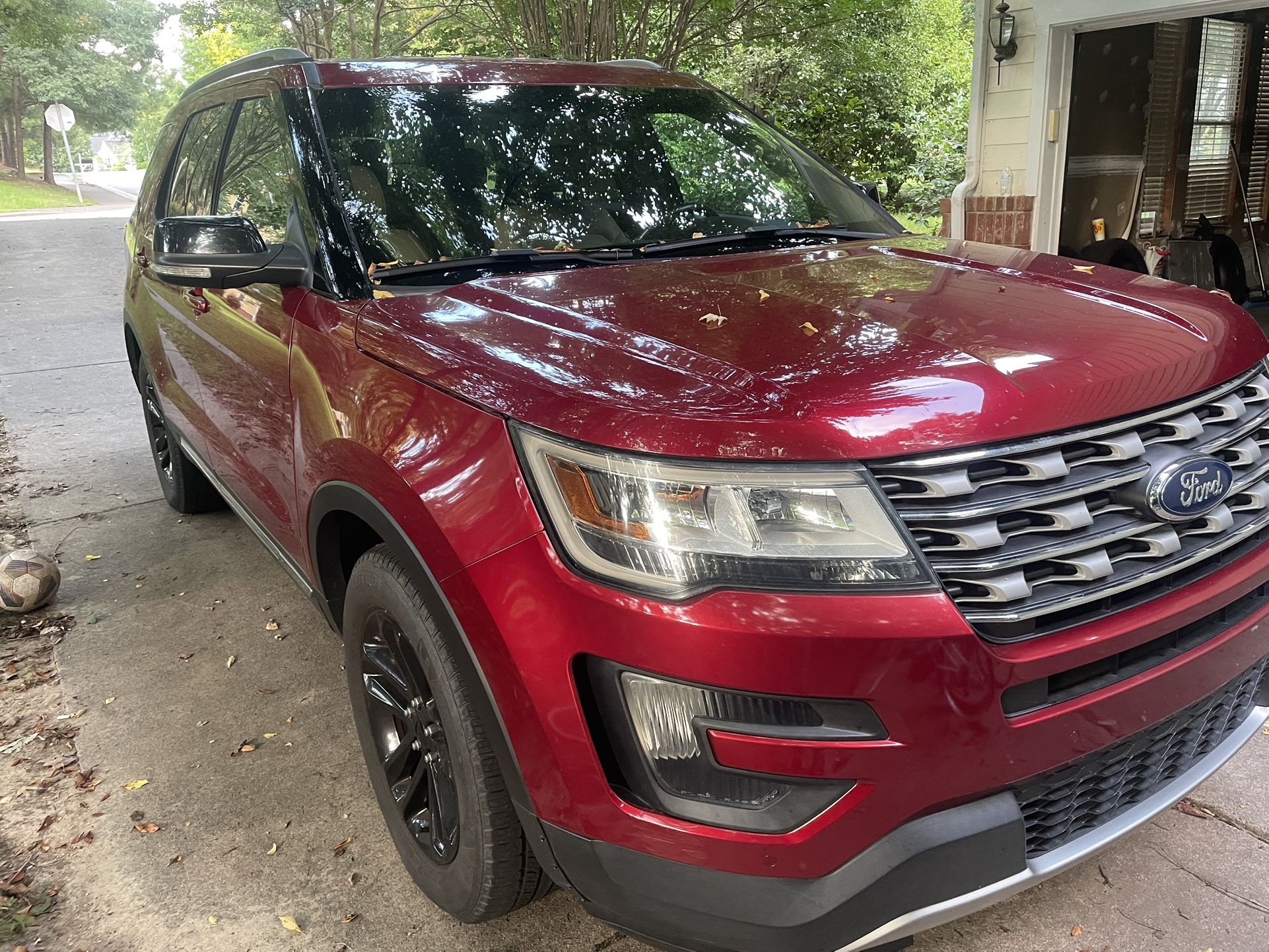 2016 Ford Explorer