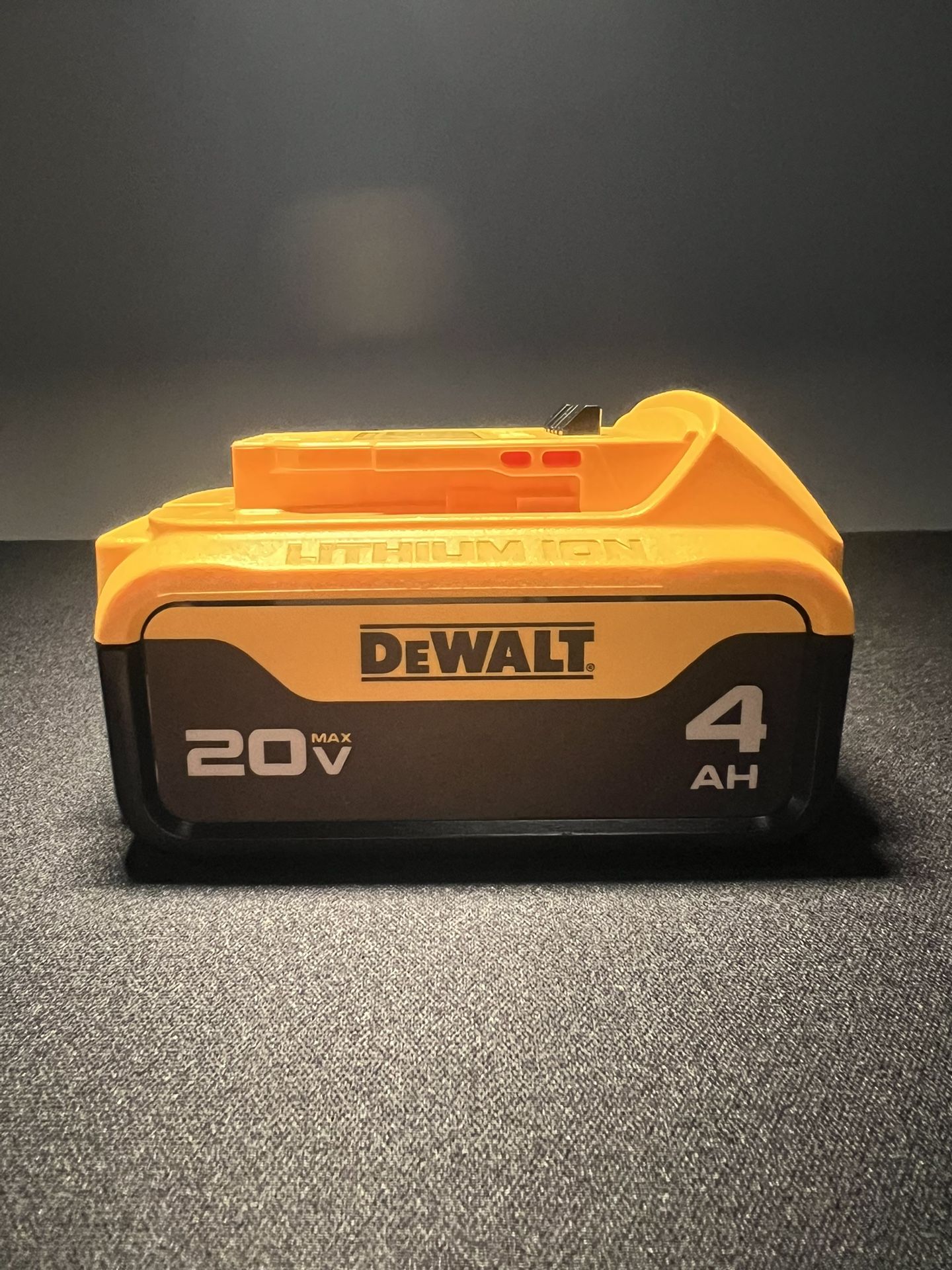 20V MAX Premium Lithium-lon 4.0Ah Battery