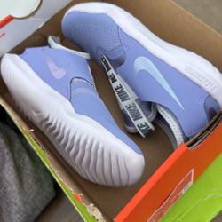 Nike Flex Runner Size 1.5 Y