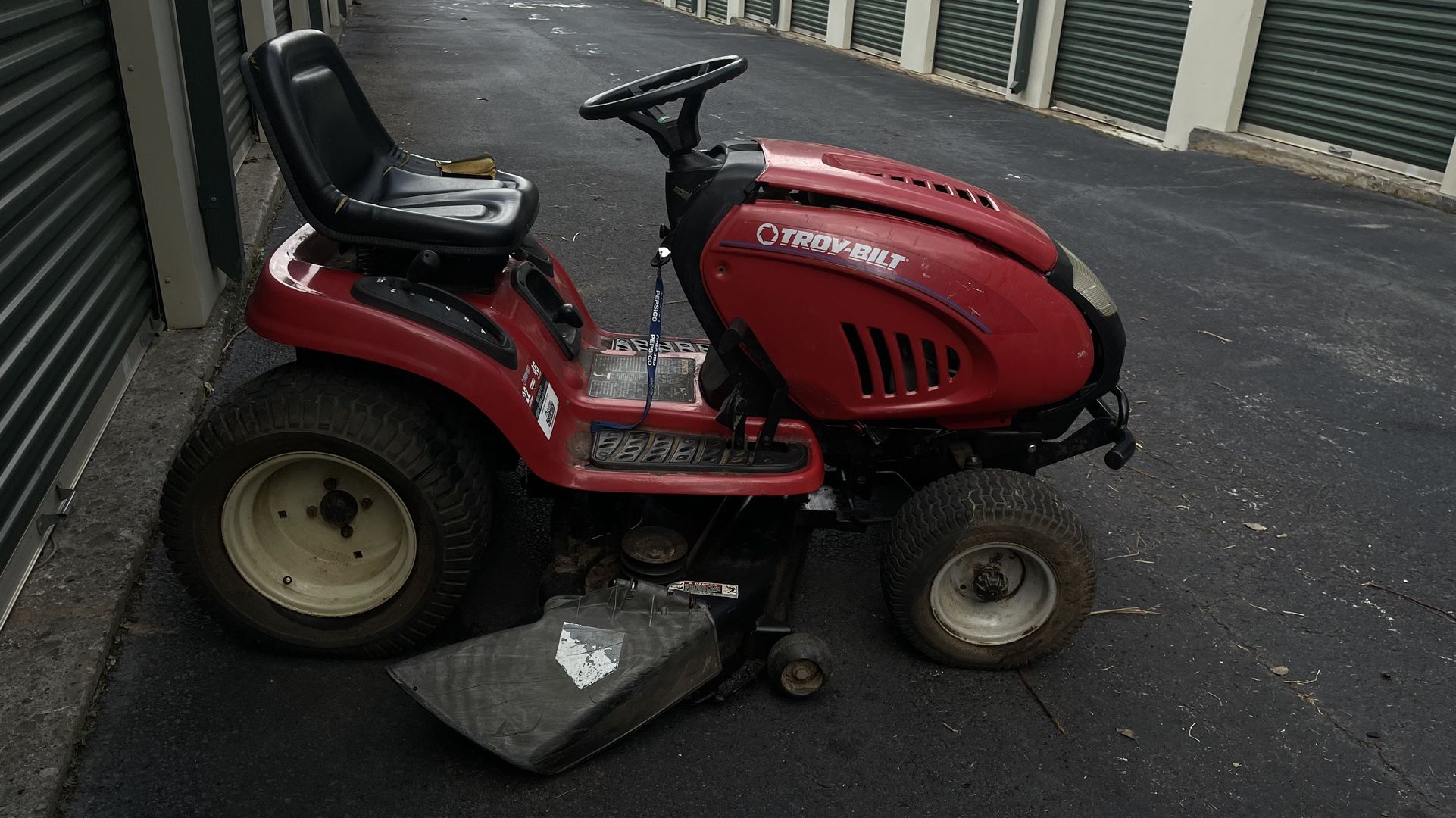 22Hp Troy Built Riding mower/ Trade For Utility Trailer 