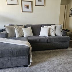 Sectional that turns into a queen bed