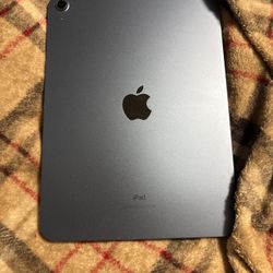 iPad 10th Generation 64 Gb