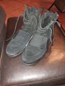 Adidas 750