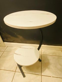 Faux Marble & Black Side/End Table