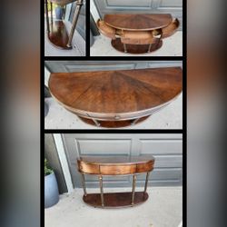 Solid Wood colonial style console table in excellent condition read description for details 