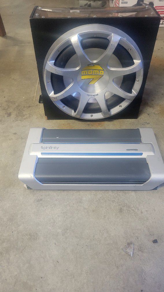 Car Audio Subwoofer And Amplifier 