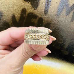 14k Mans Cuban Large Ring 