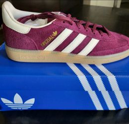*NEW* Adidas Handball Spezial Maroon Gum Bottom Suede Women's Size 9 Men's 8 with Tags and Box