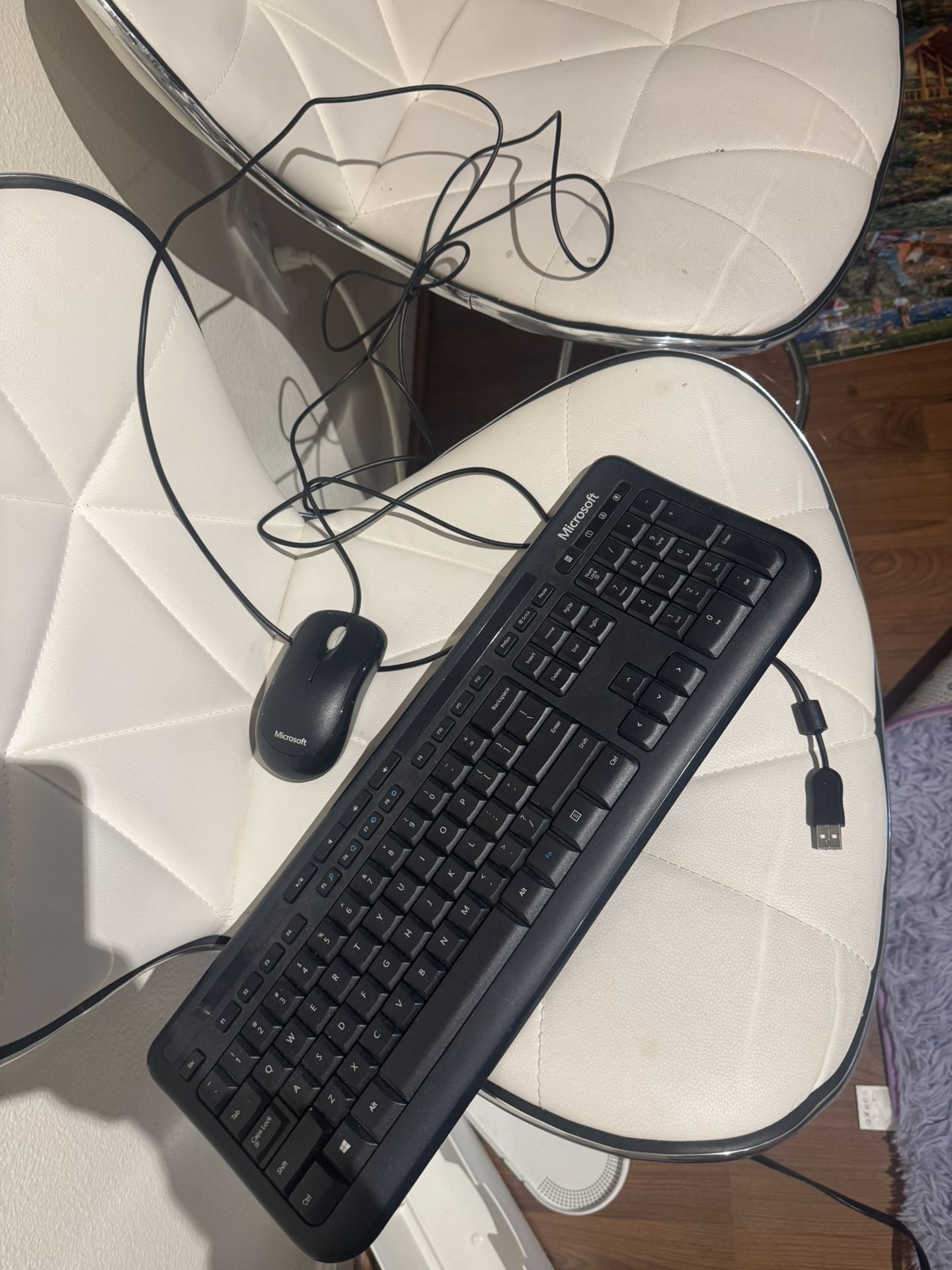 Microsoft Wired Keyboard + Mouse Set – Great Condition