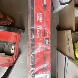 Milwaukee Pole Saw Kit