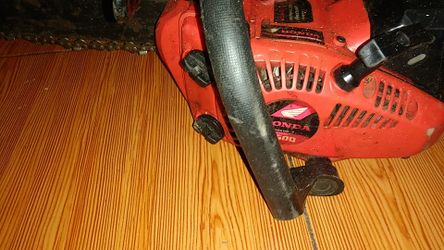 Honda chain saw