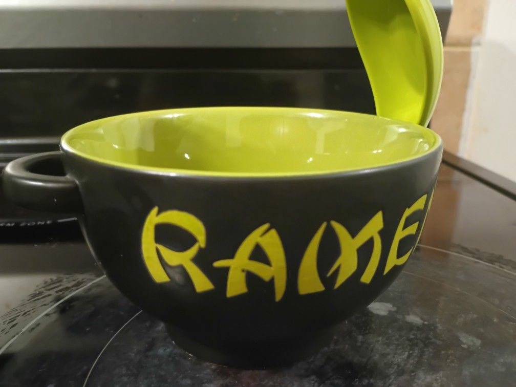 Great Father's Day Gift! New Heavy Duty Ramen Bowl With Spoon