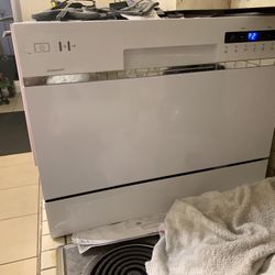 Edgestar Portable Dishwasher 