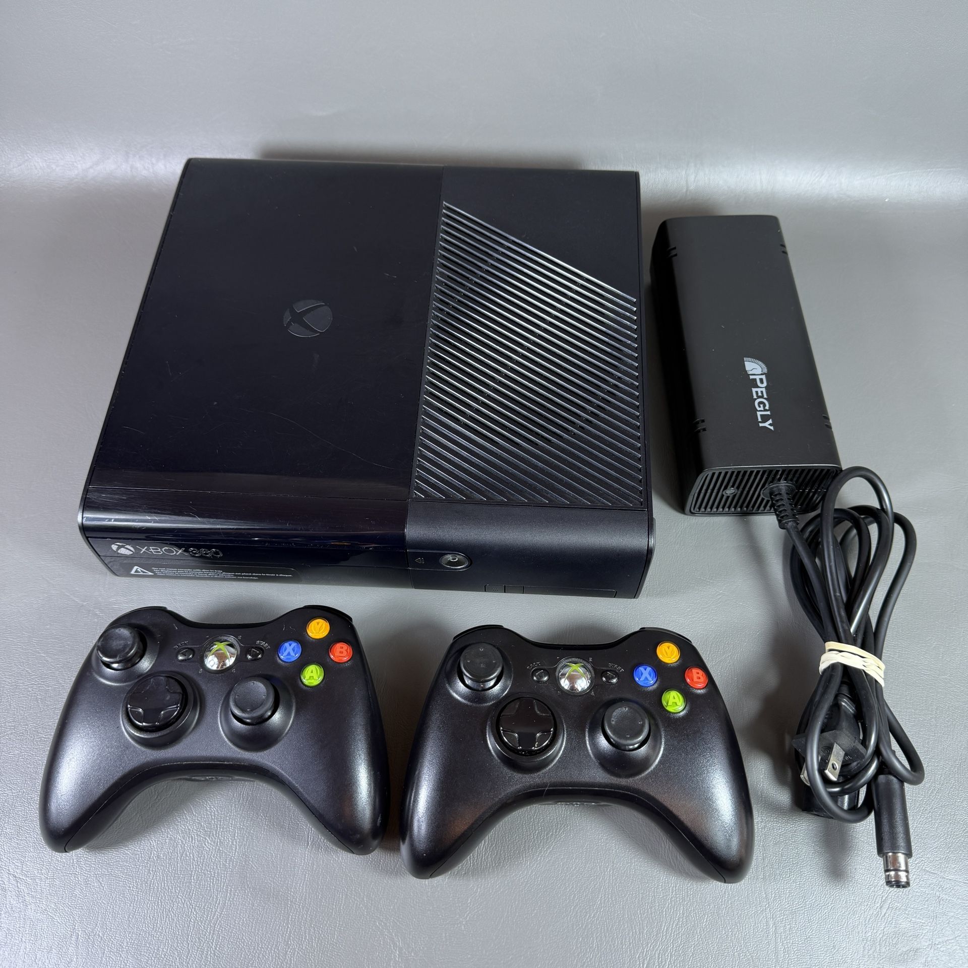 Xbox 360 E Console Model: 1538 500GB Hard Drive & Controllers *PLEASE READ*