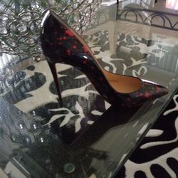 Christian Louboutin Red Bottom pumps