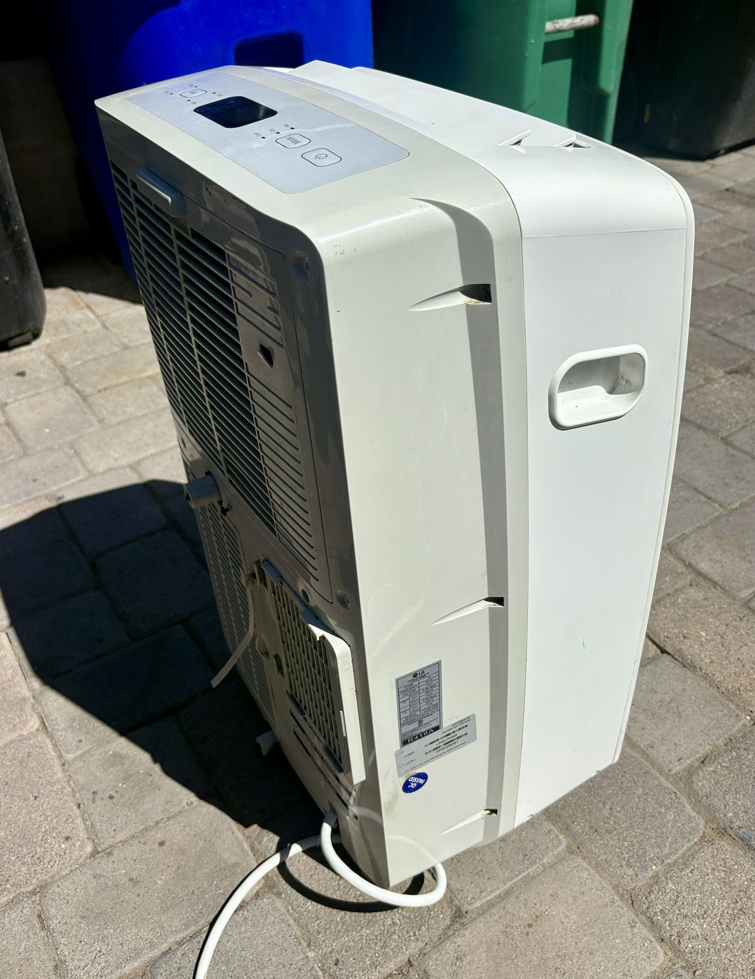 LG Portable Air Conditioner – 8,000 BTU – $95 (Claremont Mesa 92117)
